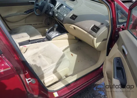 2008 Honda Civic Lx z USA, uszkodzony, nr VIN 1HGFA16518L058985